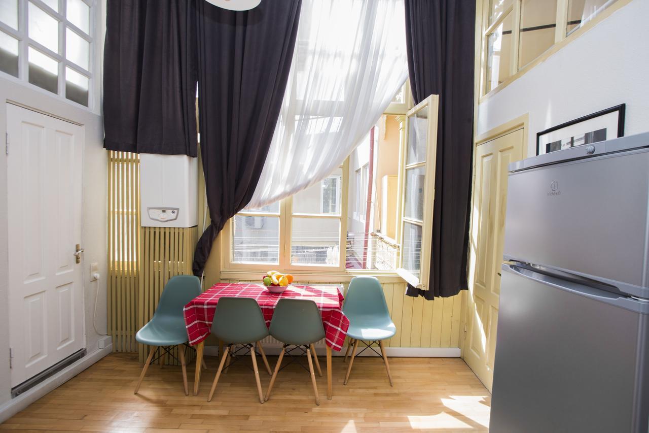 Charming 2Br Apartment In Old Tbilisi - By Wehost Eksteriør billede